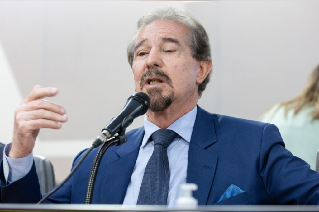 deputado-do-novo-se-desculpa-por-“apoio”-a-possivel-vice-de-cleitinho