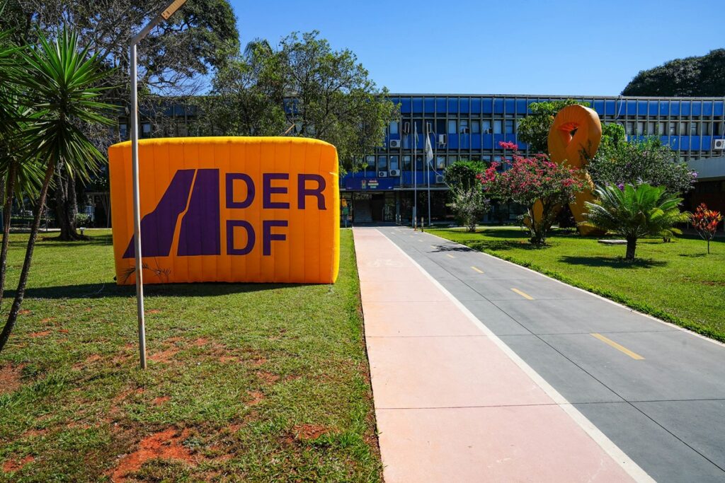 DER-DF suspende e avalia encerrar faixa reversa da DF-001 der-df-suspende-e-avalia-encerrar-faixa-reversa-da-df-001