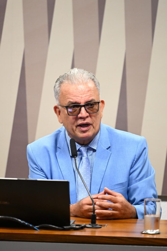 Projetos de Petecão sobre agricultura regenerativa, seringais e reciclagem avançam no Senado