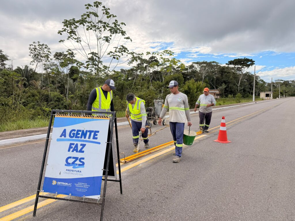 Prefeitura de Cruzeiro do Sul revitaliza acesso ao Rio Croa