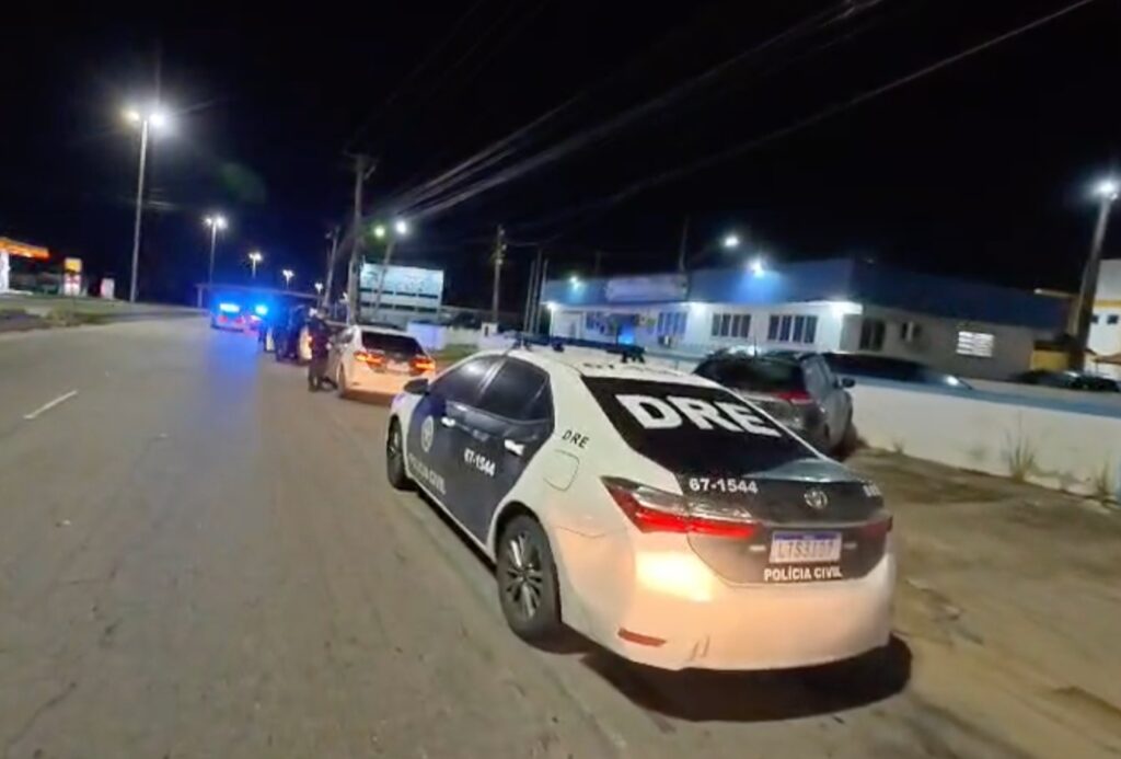 RJ: polícia faz operação contra delivery de drogas do Comando Vermelho rj:-policia-faz-operacao-contra-delivery-de-drogas-do-comando-vermelho
