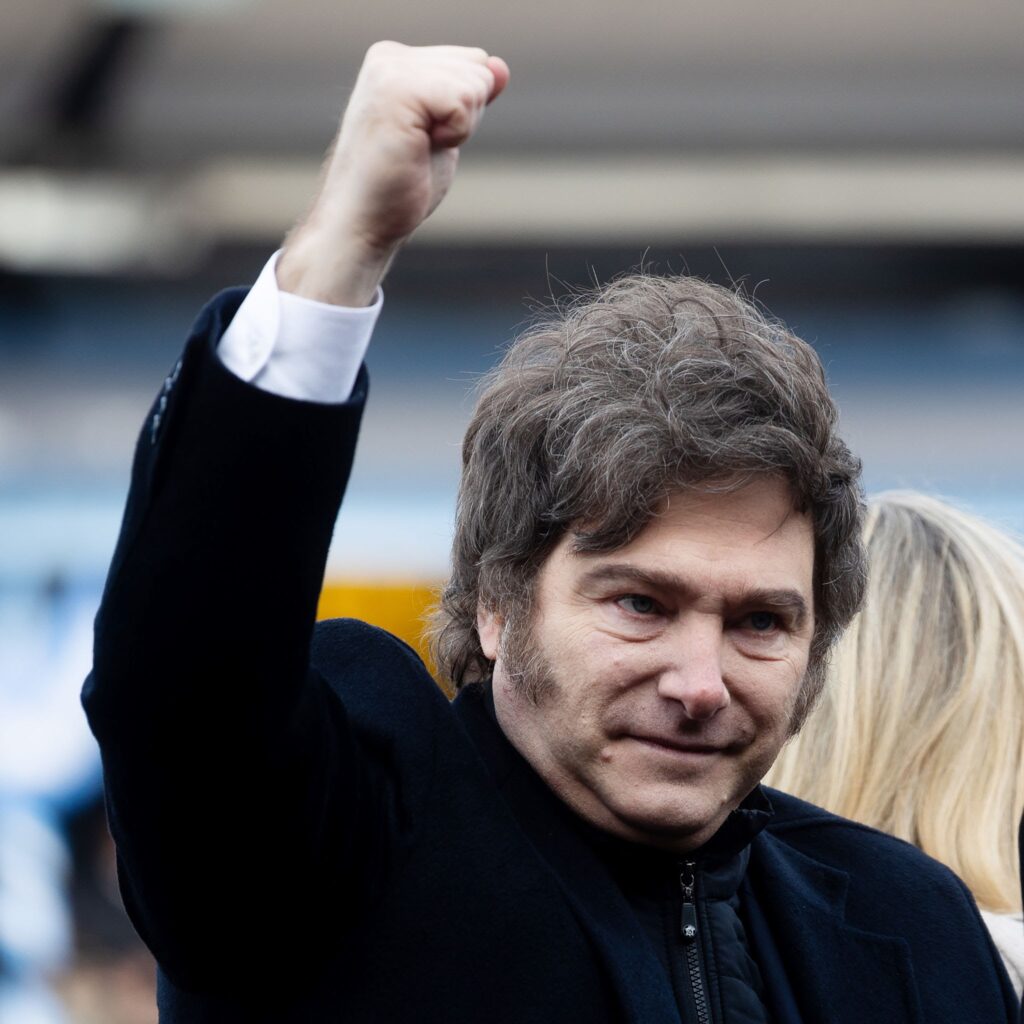 o-candidato-que-ninguem-esta-vendo-(por-hubert-alqueres)