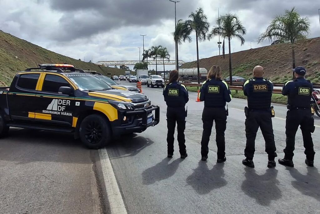 Donos de veículos apreendidos têm 10 dias para regularizar situação donos-de-veiculos-apreendidos-tem-10-dias-para-regularizar-situacao