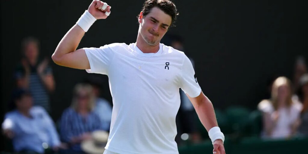 João Fonseca crava segunda vitória no Torneio de Wimbledon, em Londres joao-fonseca-crava-segunda-vitoria-no-torneio-de-wimbledon,-em-londres