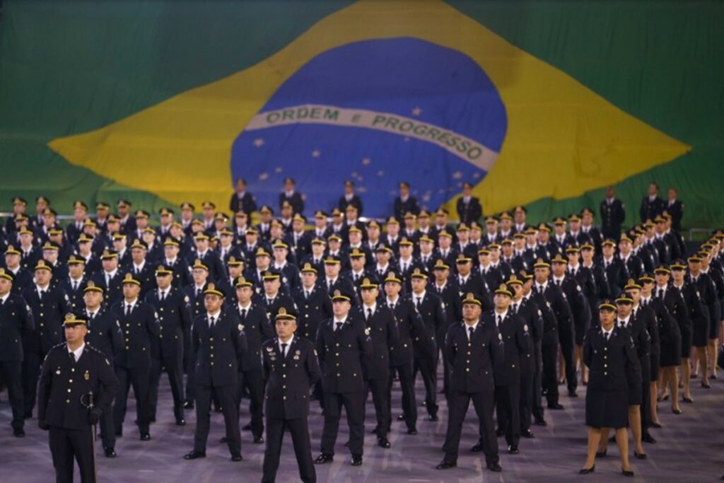 Celina envia ao Congresso adequação orçamentária para convocar PMs celina-envia-ao-congresso-adequacao-orcamentaria-para-convocar-pms