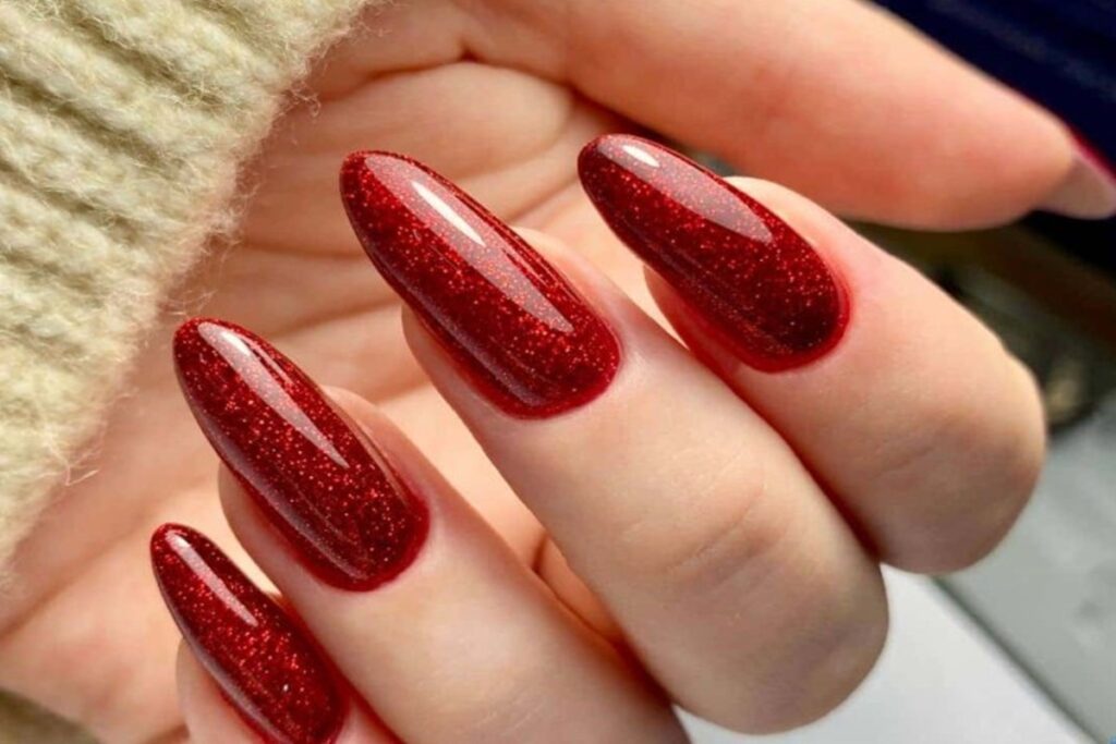 homem-e-preso-apos-atear-fogo-em-mulher-por-causa-de-unhas-vermelhas