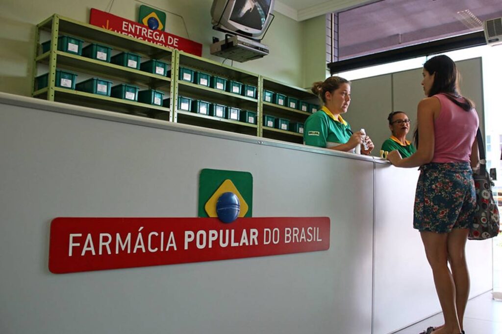 atlasintel:-populacao-ve-acertos-em-acoes-como-farmacia-popular-e-isencao-do-ir