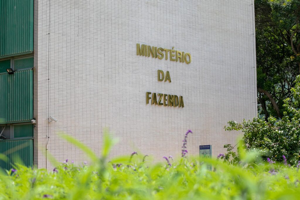 Plano de Transformação Ecológica reúne R$ 140 bilhões em investimento plano-de-transformacao-ecologica-reune-r$-140-bilhoes-em-investimento