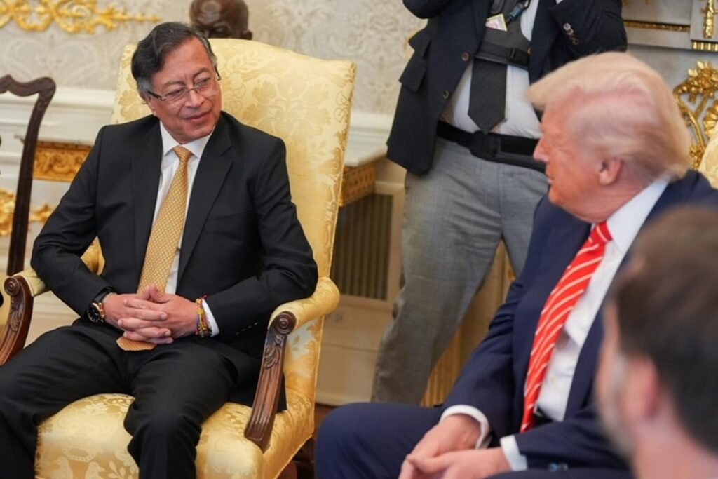 trump-chama-petro-de-guru-e-promete-rever-sancoes-ao-lider-colombiano