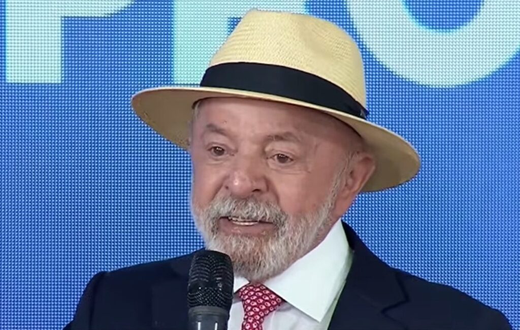 lula-mira-dialogo-tecnico-com-trump-e-tenta-isolar-flavio