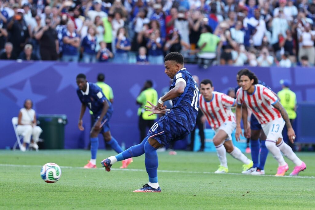 mbappe-marca-mais-um-e-empata-com-messi-na-artilharia-da-copa-do-mundo