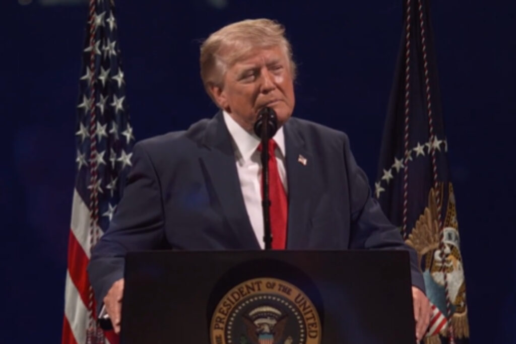 “nao-queremos-comunistas-no-pais”,-diz-trump-em-discurso-do-dia-da-independencia