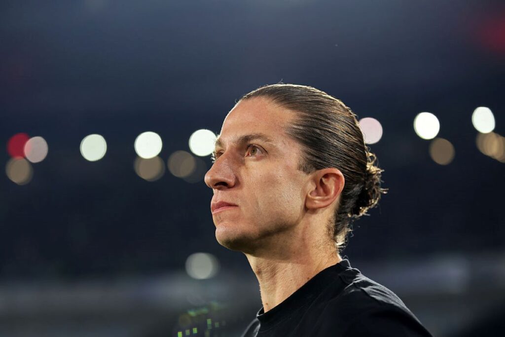monaco-anuncia-filipe-luis-como-novo-treinador
