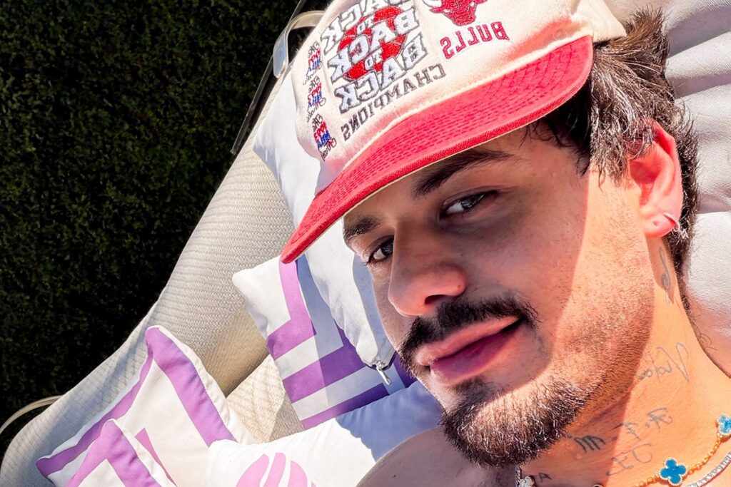 ze-felipe-mantem-xingamento-a-vini-jr.-apos-apagar-posts-sobre-a-copa