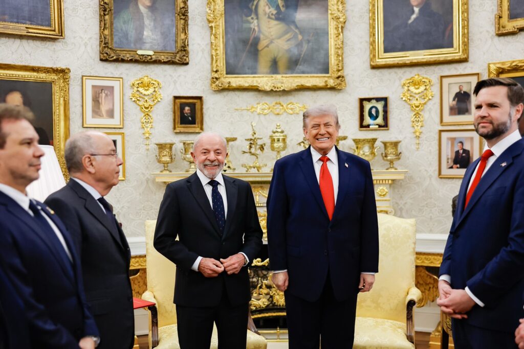 Saiba por que governo Lula não vai aos EUA para audiência do tarifaço saiba-por-que-governo-lula-nao-vai-aos-eua-para-audiencia-do-tarifaco