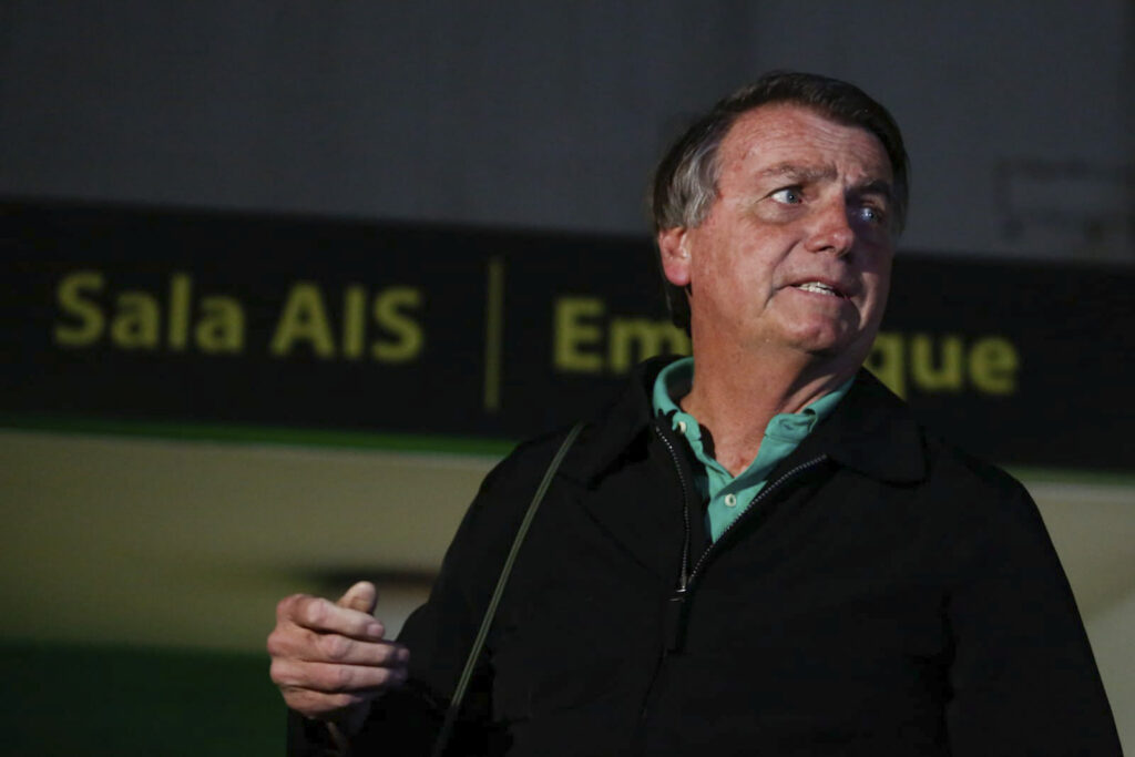 moraes-da-48h-para-exercito-entregar-8-armas-de-bolsonaro-a-pf