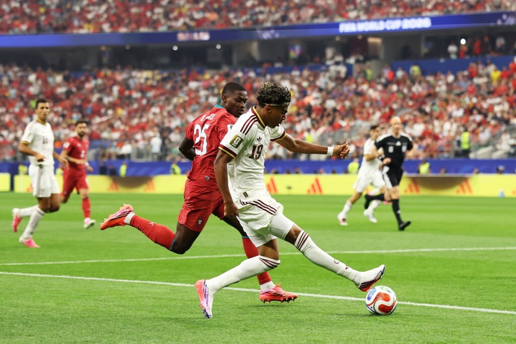 espanha-e-portugal-se-enfrentam-por-vaga-nas-quartas-da-copa;-siga
