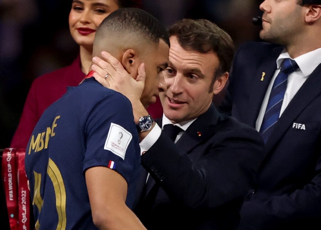 macron-sai-em-defesa-de-mbappe-apos-fala-racista-de-senadora-paraguaia