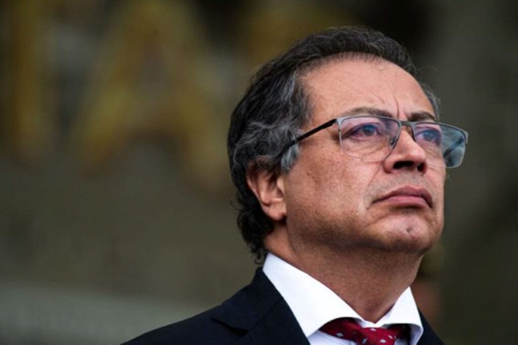 petro-diz-nao-reconhecer-vitoria-de-espriella-e-convoca-manifestacoes