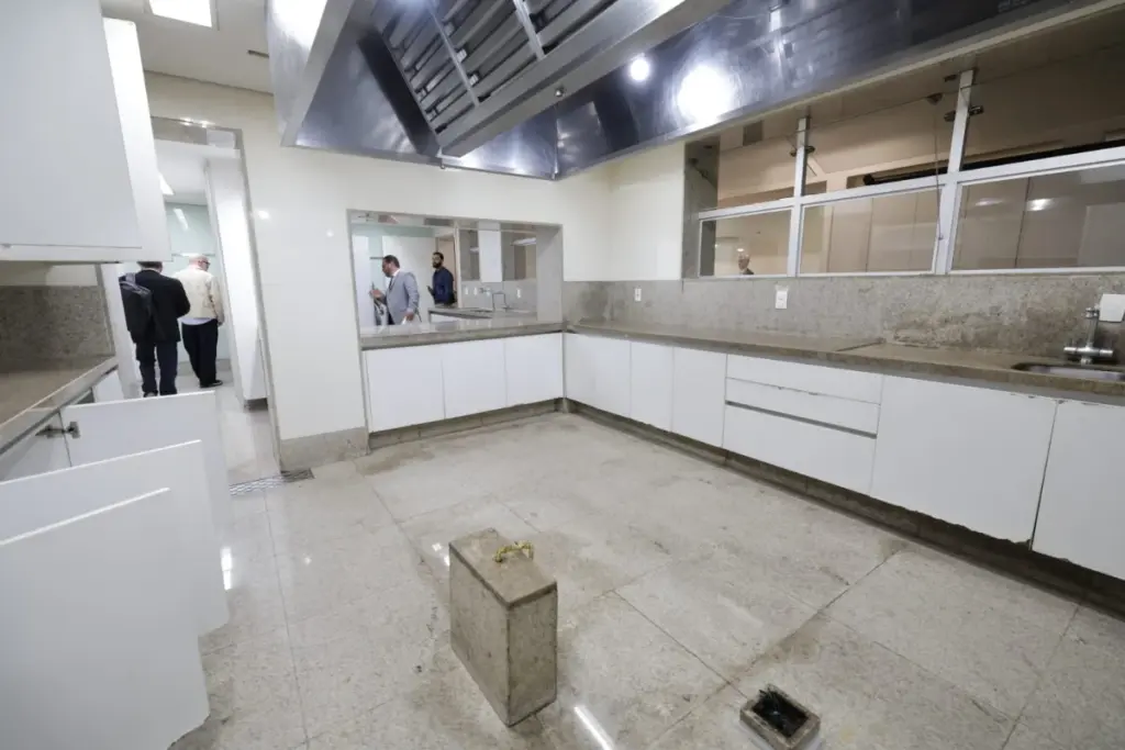 deputada-pede-a-pf-para-investigar-“sumico”-do-acervo-de-palacio-em-bh