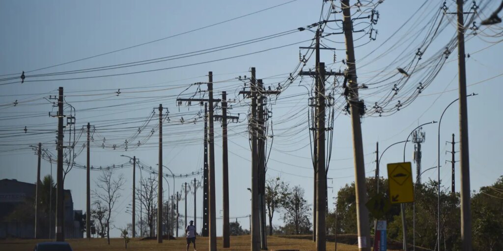Número de acidentes com a rede elétrica cresceu no Brasil em 2025 numero-de-acidentes-com-a-rede-eletrica-cresceu-no-brasil-em-2025