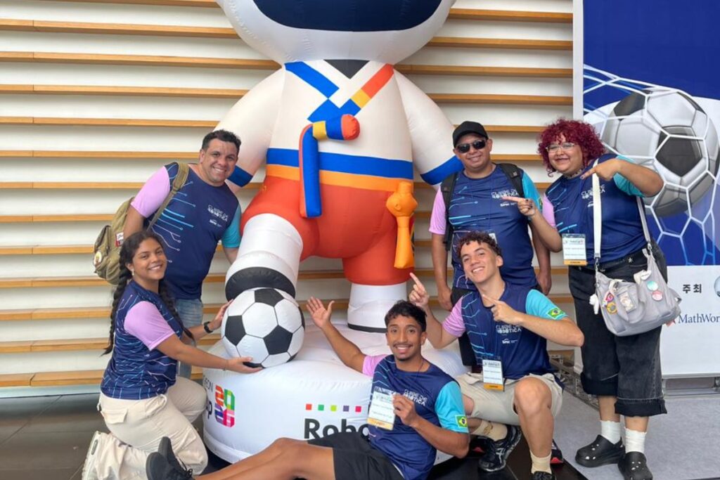 Alunos de Taguatinga vencem Copa do Mundo da Robótica na Coreia do Sul alunos-de-taguatinga-vencem-copa-do-mundo-da-robotica-na-coreia-do-sul