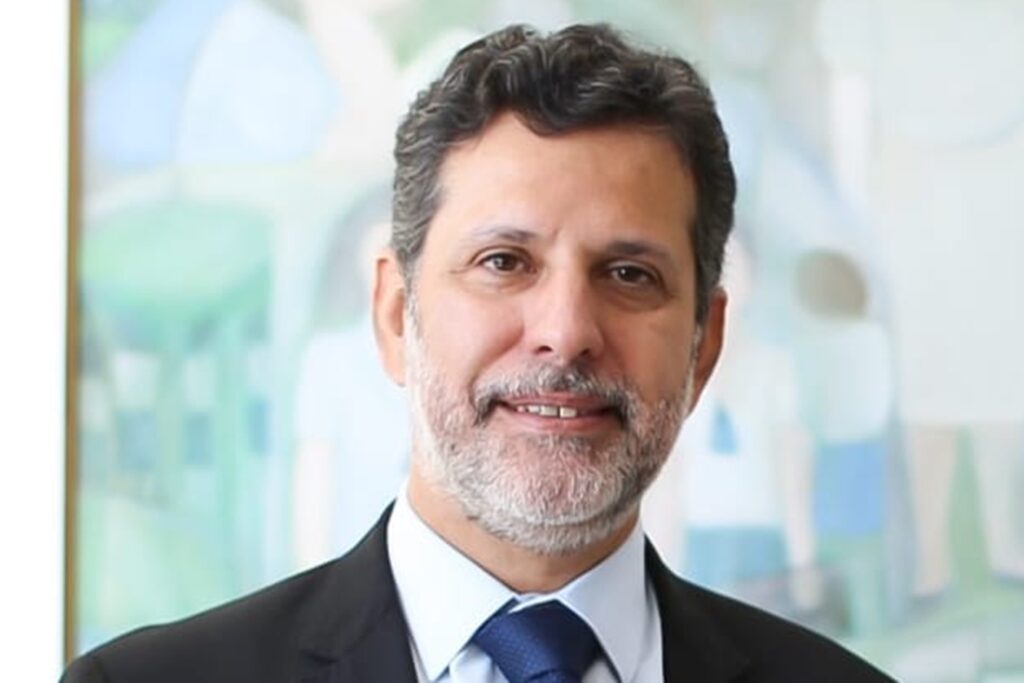 Ministro de Lula ganha aval para integrar conselho de estatal no Ceará ministro-de-lula-ganha-aval-para-integrar-conselho-de-estatal-no-ceara