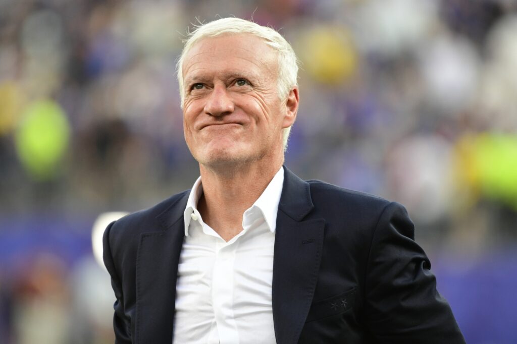 deschamps-diz-confiar-na-arbitragem-apos-fifa-manter-cartao-de-olise