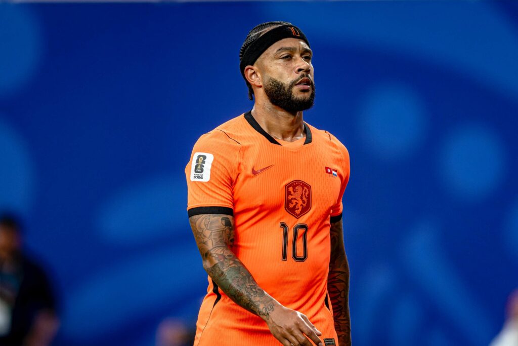 em-negociacao-com-corinthians,-depay-dispara:-“nunca-perdi-a-direcao”