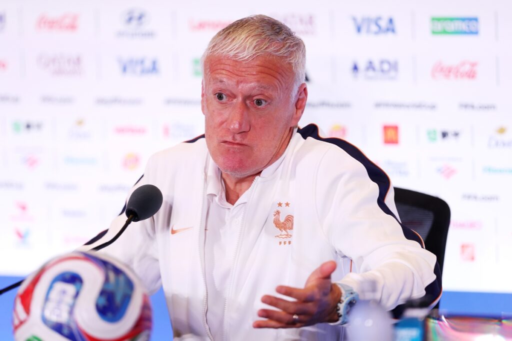 Didier Deschamps bate-boca com jornalistas marroquinos em coletiva didier-deschamps-bate-boca-com-jornalistas-marroquinos-em-coletiva