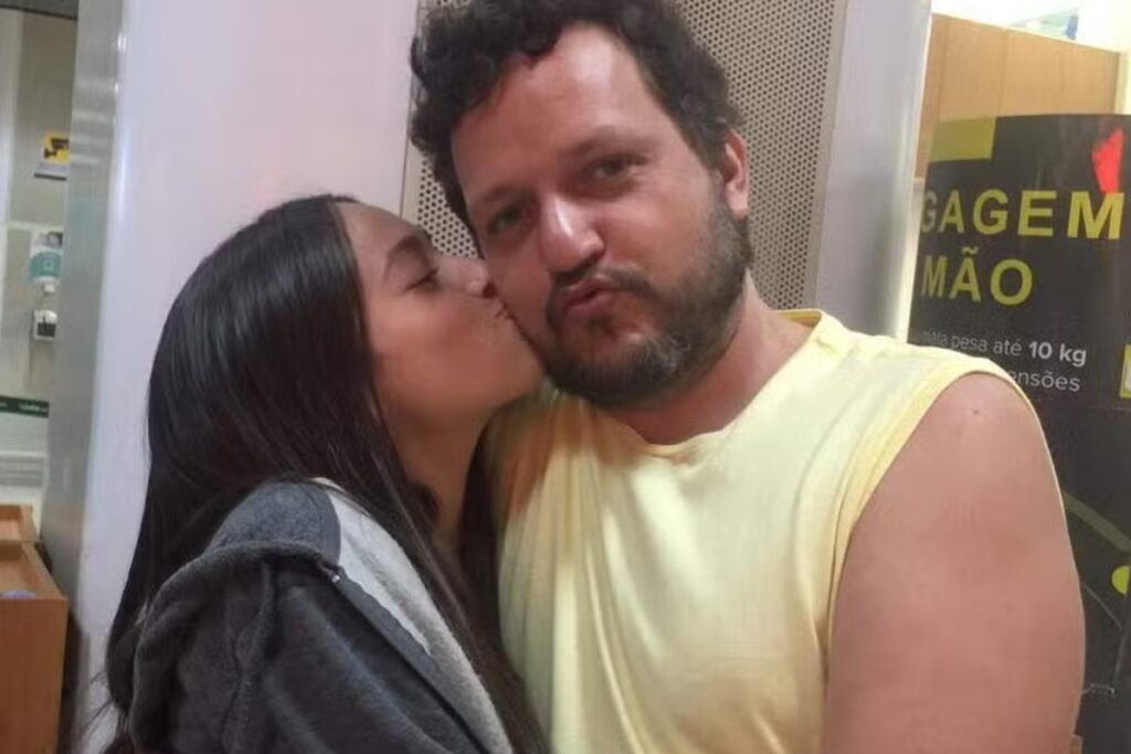 filha-e-ex-se-despedem-de-edward-boggiss,-ator-que-morreu-aos-49-anos