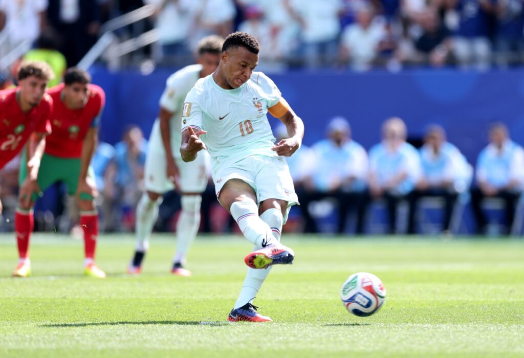 Web celebra pênalti perdido por Kylian Mbappé na Copa do Mundo web-celebra-penalti-perdido-por-kylian-mbappe-na-copa-do-mundo