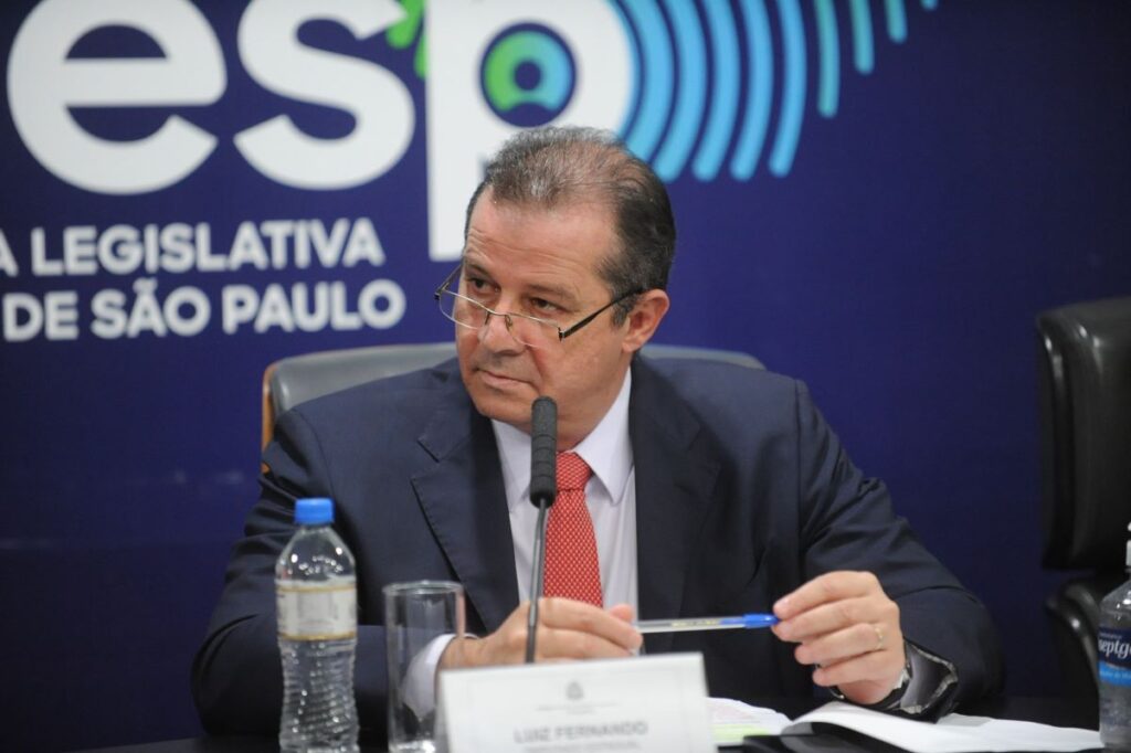 Deputado do PT usa verba do gabinete para alugar imóvel de assessora deputado-do-pt-usa-verba-do-gabinete-para-alugar-imovel-de-assessora
