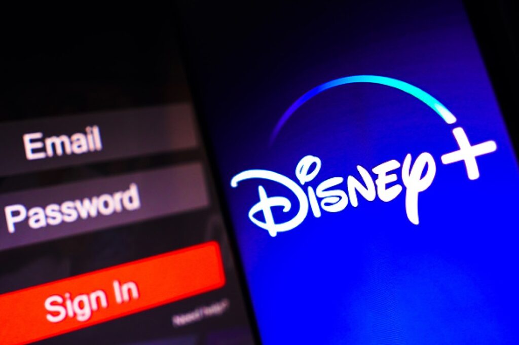 Disney estuda versão gratuita de streaming para competir com YouTube disney-estuda-versao-gratuita-de-streaming-para-competir-com-youtube