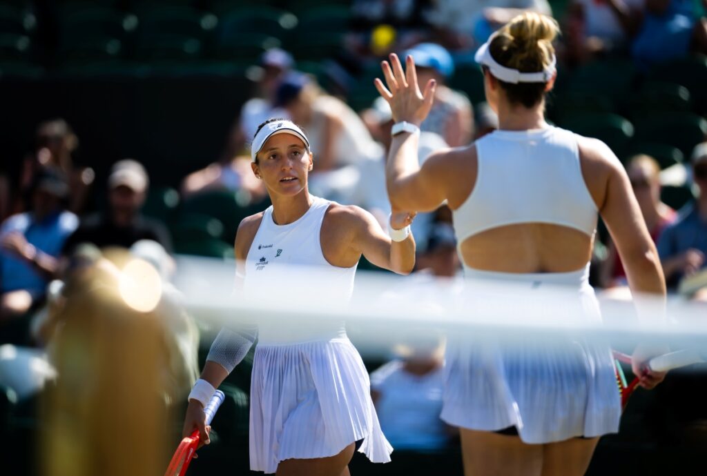 Wimbledon: Luisa Stefani vai à final de duplas ao lado de Dabrowski wimbledon:-luisa-stefani-vai-a-final-de-duplas-ao-lado-de-dabrowski