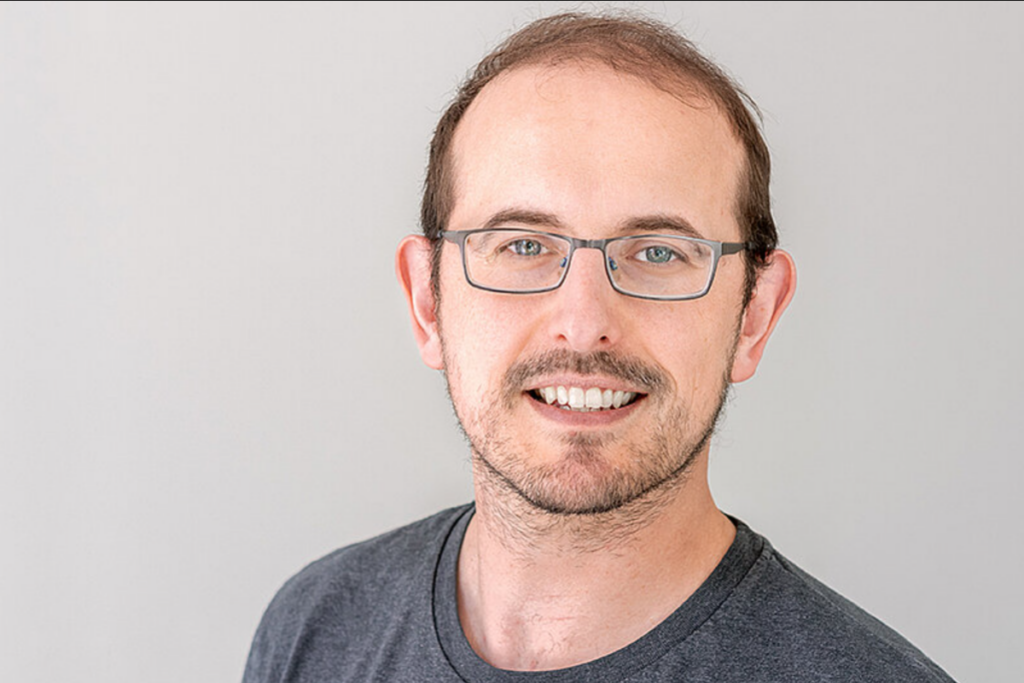 cientista-brasileiro-e-premiado-por-estudo-sobre-tratamento-de-cancer