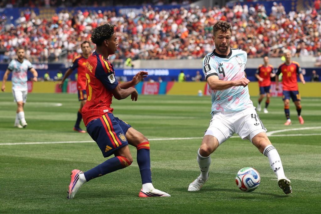 espanha-e-belgica-duelam-por-vaga-na-semifinal-da-copa-do-mundo;-siga