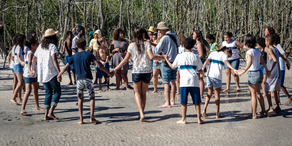 projeto-de-musica-e-valorizacao-do-mangue-conscientiza-alunos-no-rio
