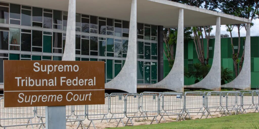 Moraes marca para 28 de julho depoimento de Flávio Bolsonaro à PF moraes-marca-para-28-de-julho-depoimento-de-flavio-bolsonaro-a-pf