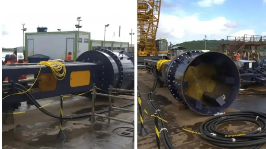 Chega para cravar estacas da Ponte Salvador–Ilha de Itaparica uma balsa gigante com guindaste de 320 toneladas que vai virar um canteiro de obras flutuante