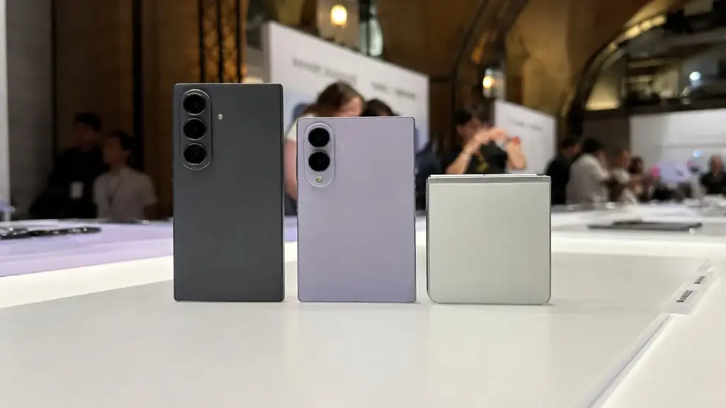 Samsung lança seus primeiros celulares com baterias de silício-carbono, tecnologia que oferece maior densidade energética, favorece aparelhos mais finos e cria uma vantagem competitiva importante para a próxima geração de smartphones de alto desempenho