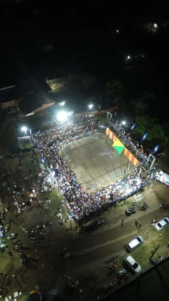 Prefeito Salatiel Magalhães faz história ao criar espaço exclusivo para autistas, idosos e gestantes no Festival da Banana