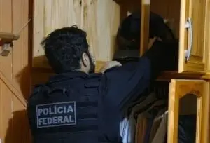 Operação Lex Invicta cumpre 38 mandados contra organização criminosa no Acre e Amazonas Operação Lex Invicta cumpre 38 mandados contra organização criminosa no Acre e Amazonas