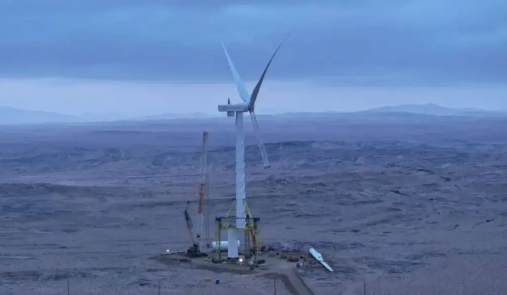 Turbinas de 7,8 megawatts, com rotor de 182 metros e torre de 155 metros, começam a subir no deserto do Pilbara e a chegada dessas máquinas de fabricante chinês mexe com um mercado eólico que estava praticamente parado