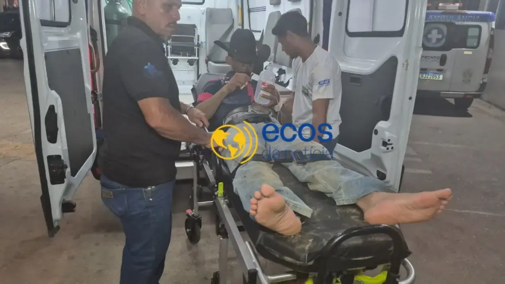 Peão sofre suspeita de fratura após ser atingido por porteira durante seletiva da Expo Bujari Peão sofre suspeita de fratura após ser atingido por porteira durante seletiva da Expo Bujari