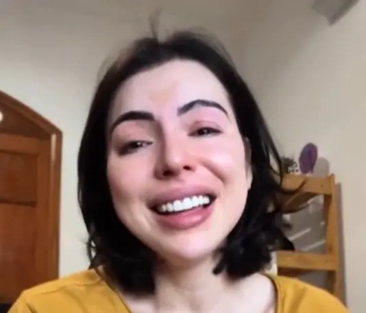 “Mais um resultado feliz”: influenciadora Maxine Silva chora ao receber exame que confirma vitória contra o câncer “Mais um resultado feliz”: influenciadora Maxine Silva chora ao receber exame que confirma vitória contra o câncer