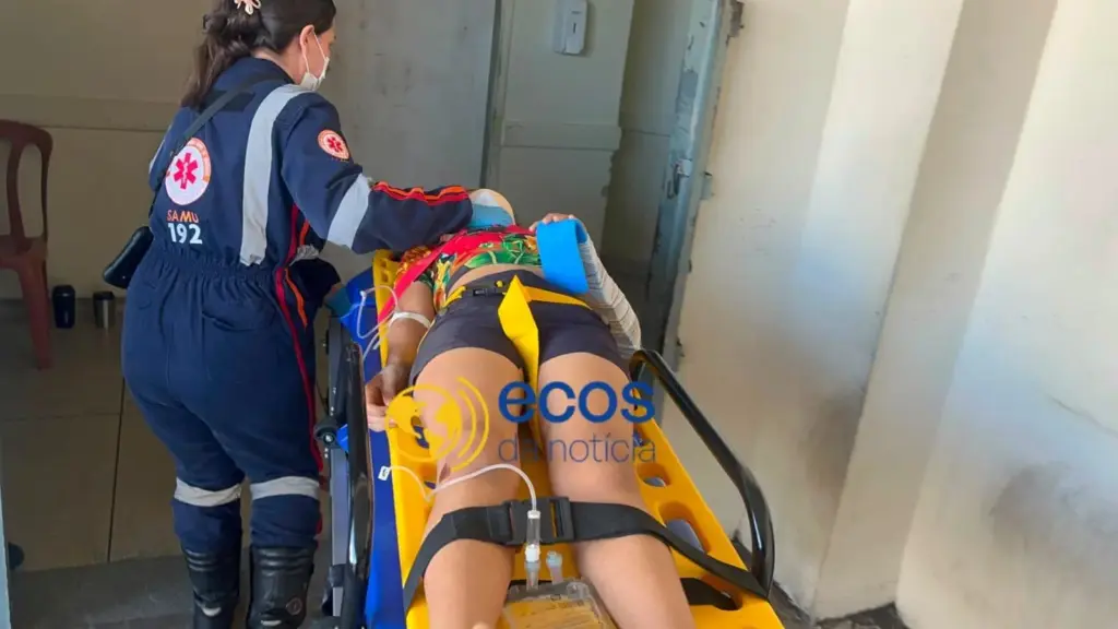 Menina de 11 anos fica em estado grave após ser atropelada por motocicleta em Rio Branco Menina de 11 anos fica em estado grave após ser atropelada por motocicleta em Rio Branco