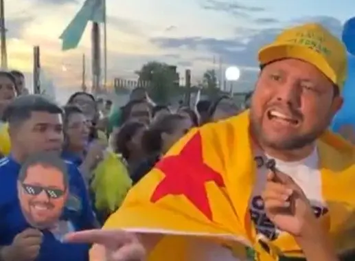 “Pode escrever”: João Marcos Luz prevê vitória de Bocalom e Flávio Bolsonaro no 1º turno no Acre “Pode escrever”: João Marcos Luz prevê vitória de Bocalom e Flávio Bolsonaro no 1º turno no Acre