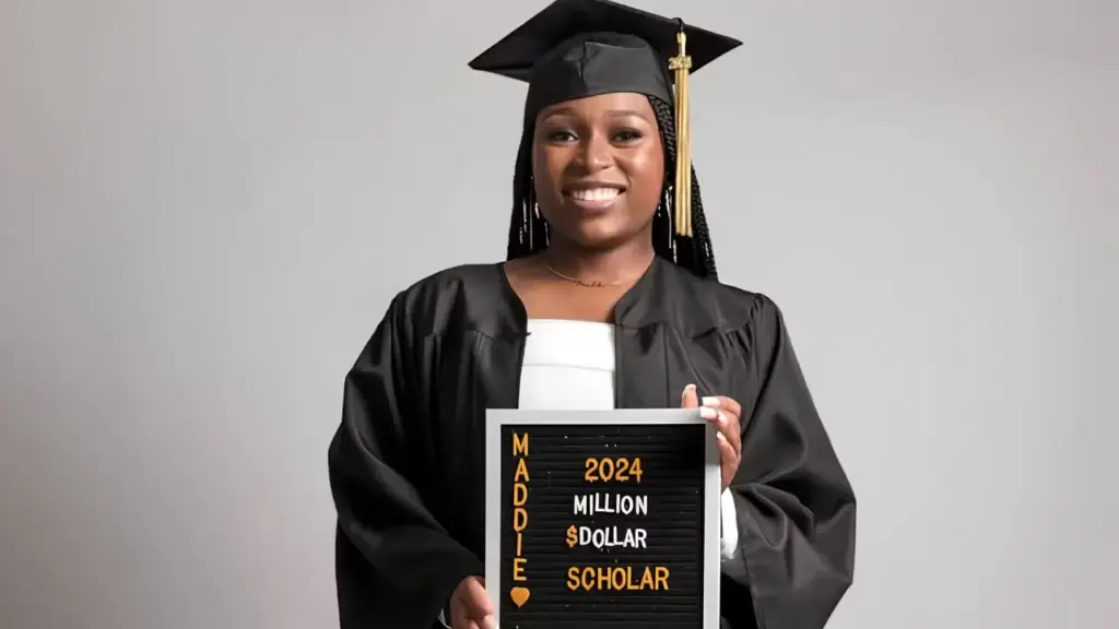 Aos 18 anos, a norte-americana Madison Crowell foi aprovada em 231 universidades e recebeu ofertas de bolsas que somam cerca de R$ 75 milhões