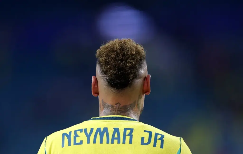 Neymar confirma aposentadoria da seleção : ‘Agora não quero mais’